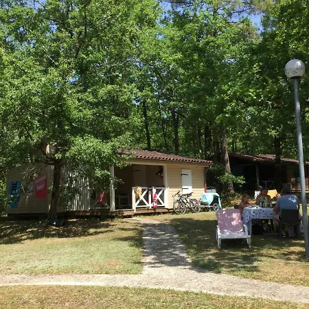 - Village Familial A Au Coeur Du Vignoble Lotois *