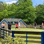 Feriepark - Village Familial A Au Coeur Du Vignoble Lotois *