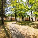 Feriepark - Village Familial A Au Coeur Du Vignoble Lotois Prayssac