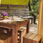 - Village Familial A Au Coeur Du Vignoble Lotois Feriepark *