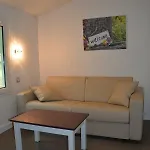 - Village Familial A Au Coeur Du Vignoble Lotois Prayssac