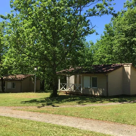 Holiday park - Village Familial A Au Coeur Du Vignoble Lotois