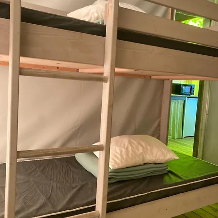 Holiday park - Village Familial A Au Coeur Du Vignoble Lotois