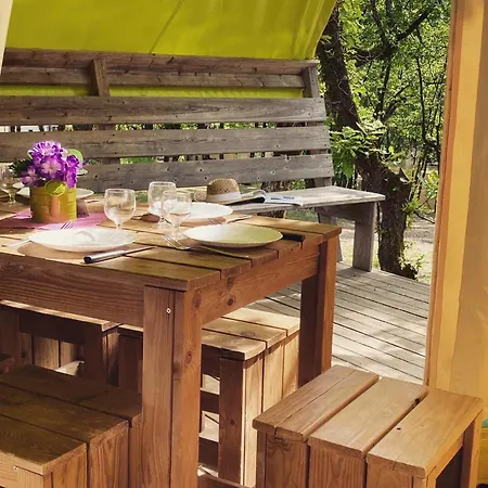 - Village Familial A Au Coeur Du Vignoble Lotois Holiday park *