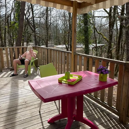 Village de vacances - Village Familial A Au Coeur Du Vignoble Lotois *