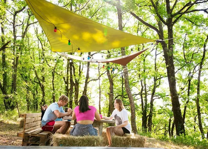 - Village Familial A Au Coeur Du Vignoble Lotois Parque de vacaciones